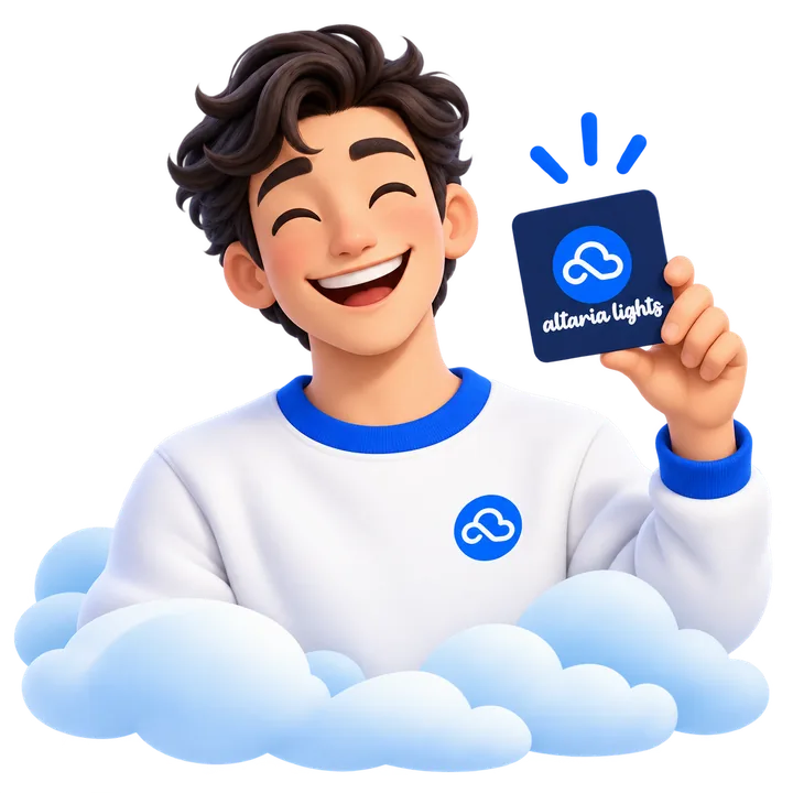 Chico sonriente mostrando su tarjeta NFC personalizada de Altaria Lights