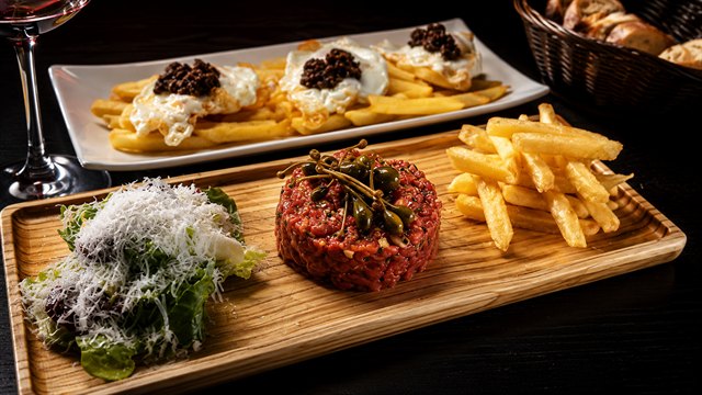 Steak tartar preparado por De Zamorano